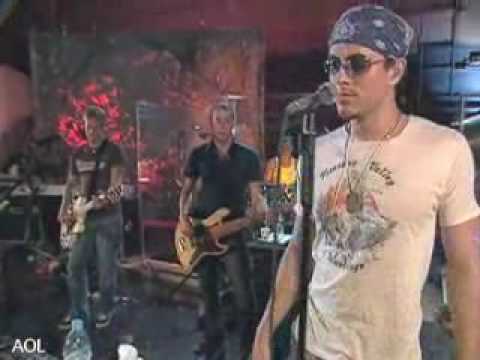 Enrique Iglesias - Addicted Live