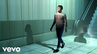 Watch Willow Sweater video