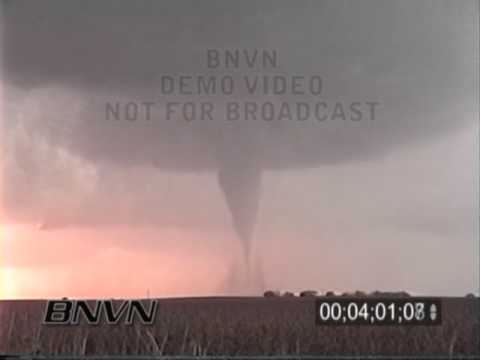 9/22/2001 Saronville, NE Tornado Video