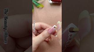 Easy Dot Nail Art Design