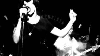 Watch Bratmobile Make Me Miss America video