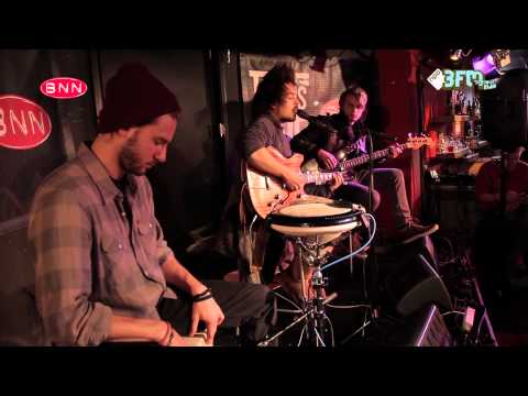 Milky chance flashed junk mind скачать mp3