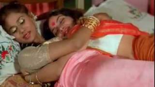 Mallu sexiest aunties! Aunty maria kissing actress reshma videos! Bhavana hot new full movie scene