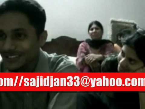 Kaise Bataye Kyun Tujhko Chahe