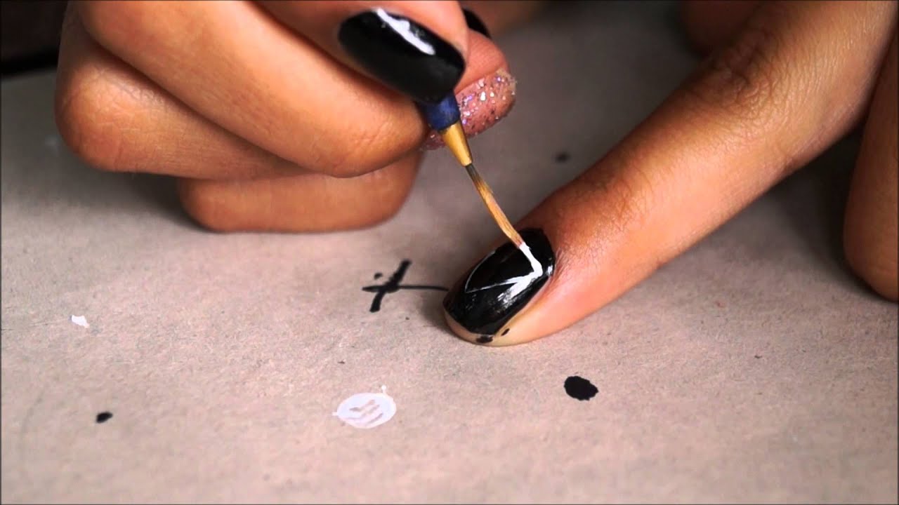 decoracion de uñas hipster
