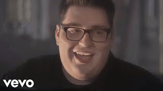 Watch Jordan Smith Stand In The Light video