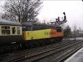 56094 departing Oxford with 2 tone..22/12/12