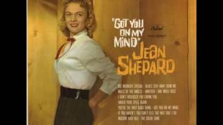 Watch Jean Shepard I Dont Apologize For Loving You video