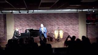 Watch Barry Manilow Starting Again video