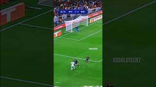 Piqué Is Scared Of Cristiano Ronaldo