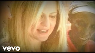Watch Darlene Zschech Change Your World video