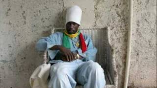 Watch Sizzla Remember video