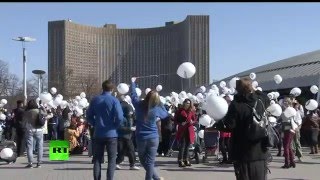 Запуск воздушных шаров в честь Дня космонавтики