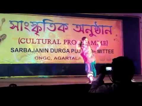 Latthe di chader and Hulle Hulare Performance by Akshita Verma...