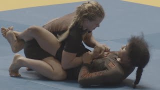 Women's Nogi Grappling California Worlds 2019 D017 Brown Belts Match