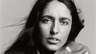 Watch Joan Baez All My Trials video