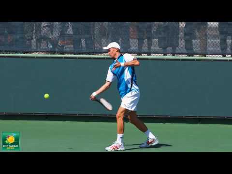 Nikolay ダビデンコ warming up in slow motion HD-- Indian Wells Pt． 05