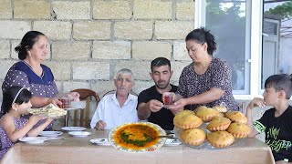 Azərbaycanda Səhər Yeməyi Süfrəsi Nahara Qaşıq Xəngəli Bakı Kənd Həyatı