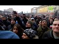 Video Митингующие побили евромайдановцев и поставили их на колени