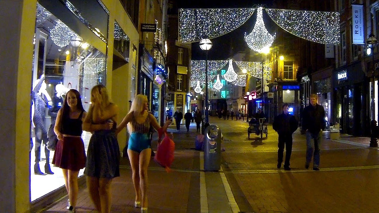 Colors of night Dublin at Christmas time. Full HD. YouTube