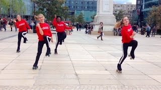 ROLLER GIRL HÔTESSES : Show de Rue pour l'inauguration d'une boutique NATURALIA