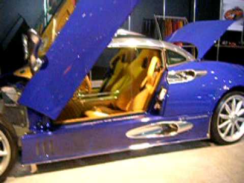 2006 Spyker C8 Laviolette. Blue Spyker C8 Laviolette