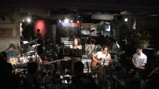 Watch Hot Forget Me Not video