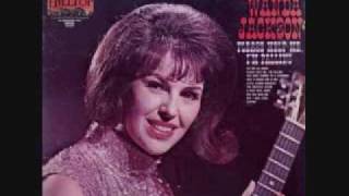 Watch Wanda Jackson Greatest Actor video