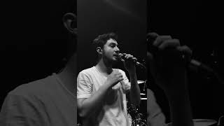 Tuğkan - Ellerimde Çiçekler Kısa Konser Videosu