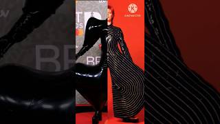 Sam Smith Vs David Bowie Balloon Suit Vs Kabuki
