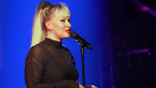 White Woman (Akweley) Live in the Melkweg Amsterdam