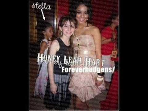 vanessa hudgens rare pictures. Rare Vanessa Hudgens Pictures!