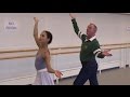 Coaching the dancers of The Royal Ballet (The Royal Ballet)