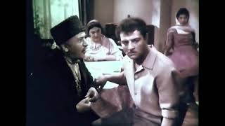 Ehmedin Anasi Olmeyib Ki, Ona El Qaldirasan Ehmed Haradadir Filminden