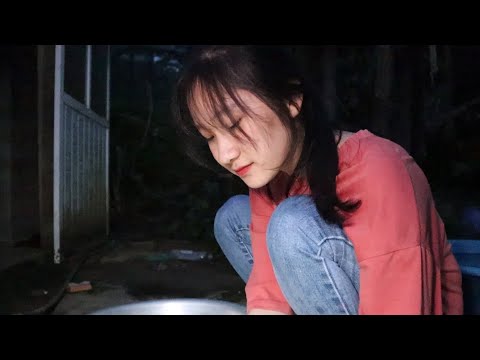 Thương em má lúm đồng tiền - Cho anh hay để làm duyên,thật thà?