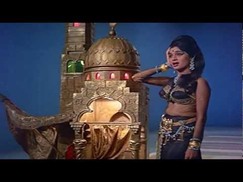 Parayi Hoon Parayi Meri Arzoo Na Kar - Lata - Kanyadaan (1968...