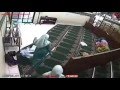 Astaqfirullah, Nasib Baik Pengawal Cepat Bertindak..Alhamdulillah