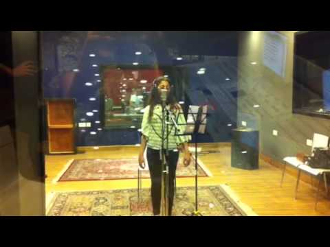 layan mansour singing for kids