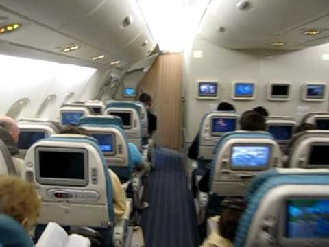 The Best Long Haul Economy Class Airline Crowdranking