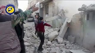 Suriye'de Pazar Yerine Hava Saldırısı
