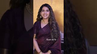 Stunning Anchor S Saree Look Steals Hearts