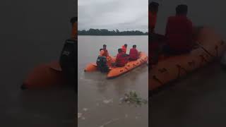 Dudh Aunty Panchayat Ok Suhagi Gaon Ka Aadami Is Bar Aaye The Kuchh Kam Se To Jaane Nahin Shakha