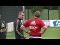 Blind en De Jong trainen weer buiten