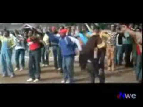 Chale Jaise Hawayein_ Main Hoon Na - Hindi Song - Amrita Rao