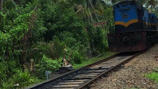 Rajarata Rajina Express Train Sri Lanka