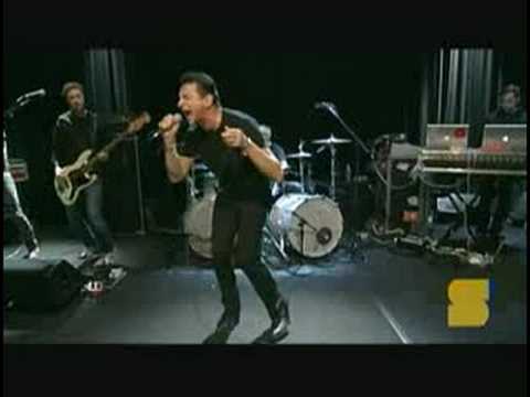 dave gahan deeper and deeper live