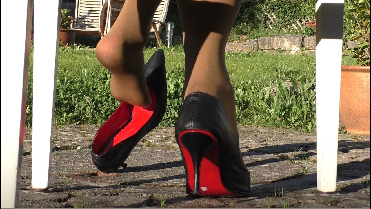 Sexy shoeplay pink high heel fetish