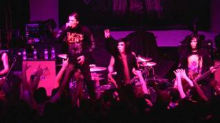 Watch Motionless In White Dragula video