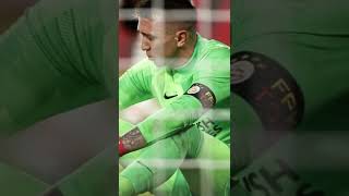 Eski muslera vs yeni Muslera