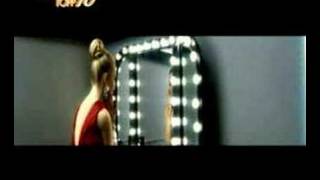 Watch Emilia De Poret I Can video